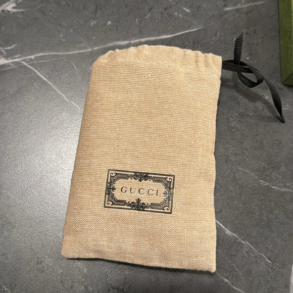 Black Gucci Wallet with Gucci Box - Picture 4 of 4